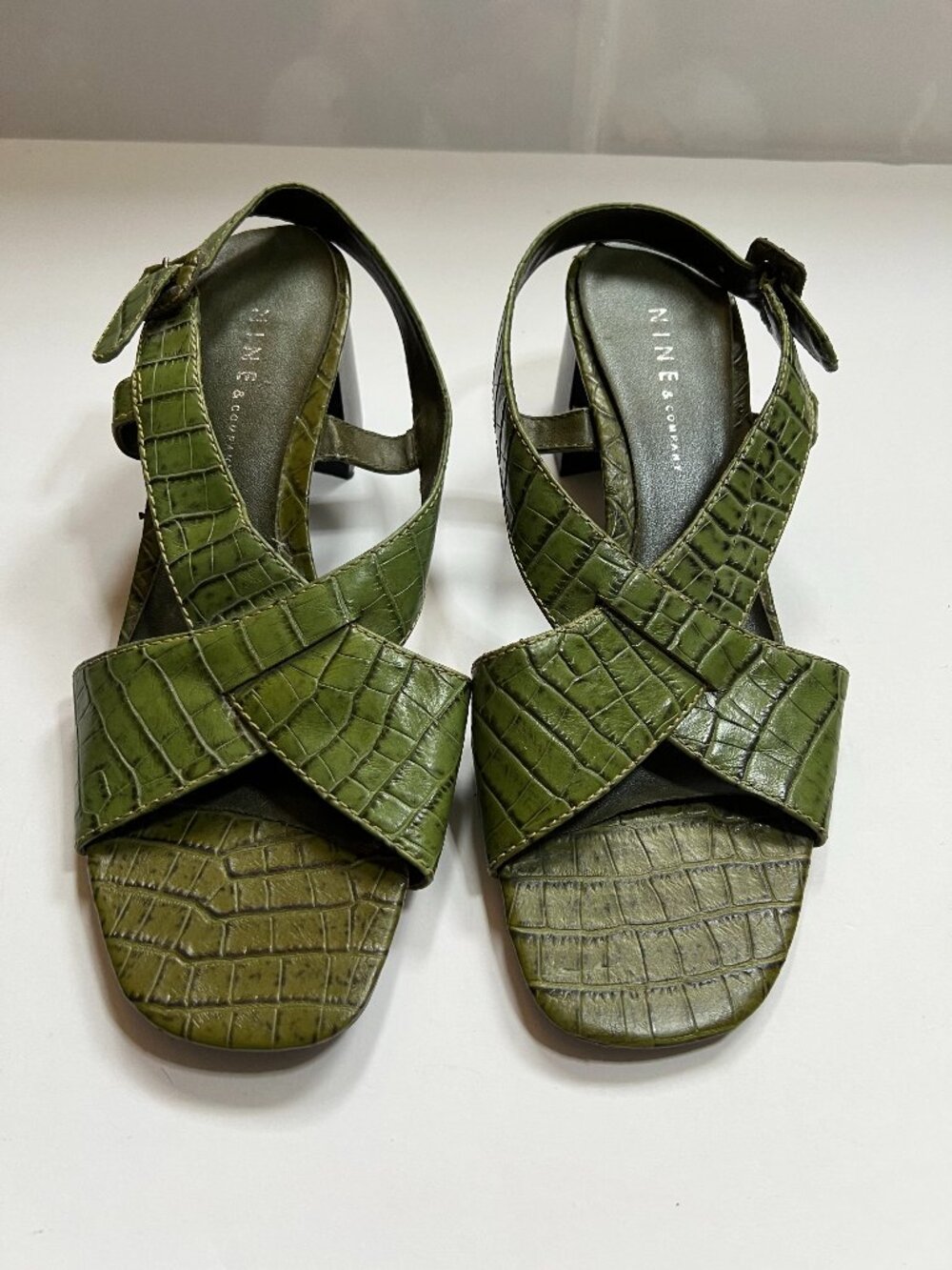 Nine West Olive Green Sandals W 9